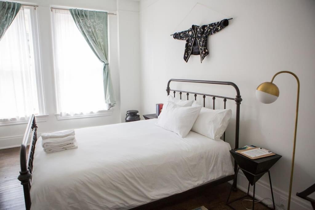 Object Hotel 1Br Shared Bath Room 2D Bisbee Exterior photo