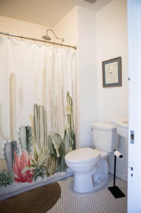 Object Hotel 1Br Shared Bath Room 2D Bisbee Exterior photo